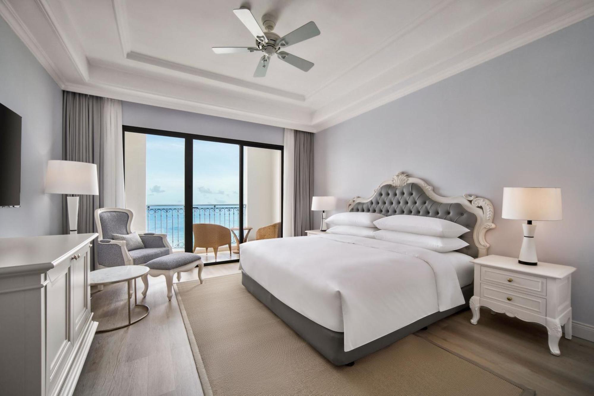Khu nghỉ mát Dưỡng Sheraton Bãi Dài 5*